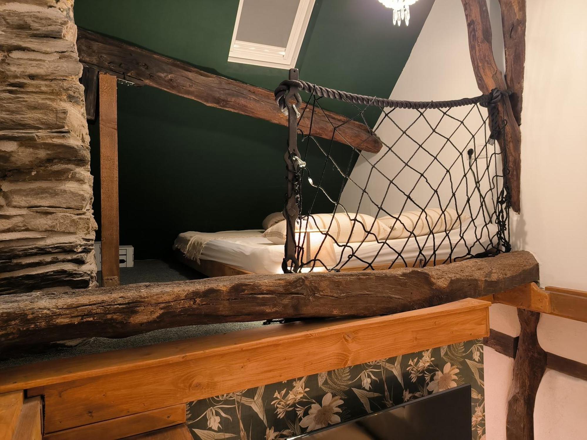 Petite Maison Am Muehlenberg Моншау Екстер'єр фото